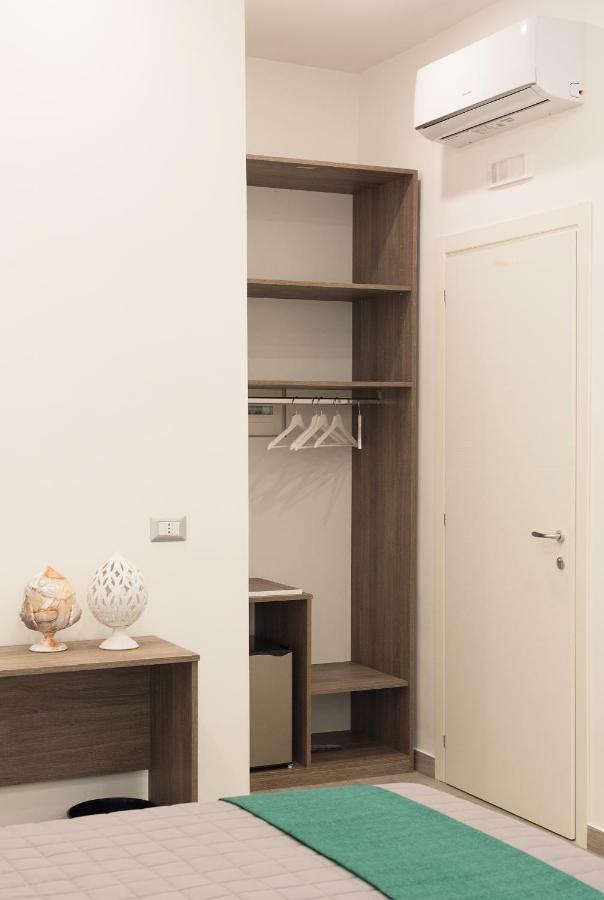 B&B Toledo One Naples Extérieur photo