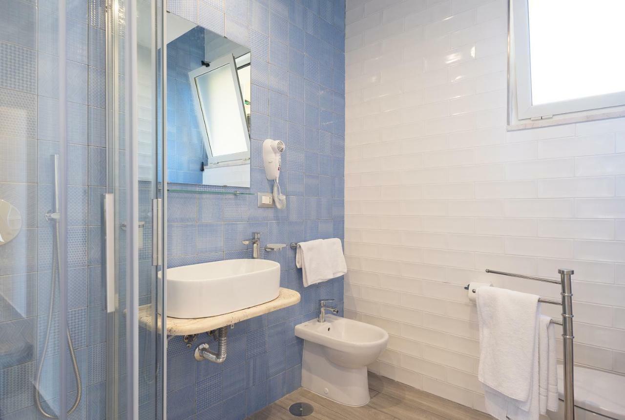 B&B Toledo One Naples Extérieur photo