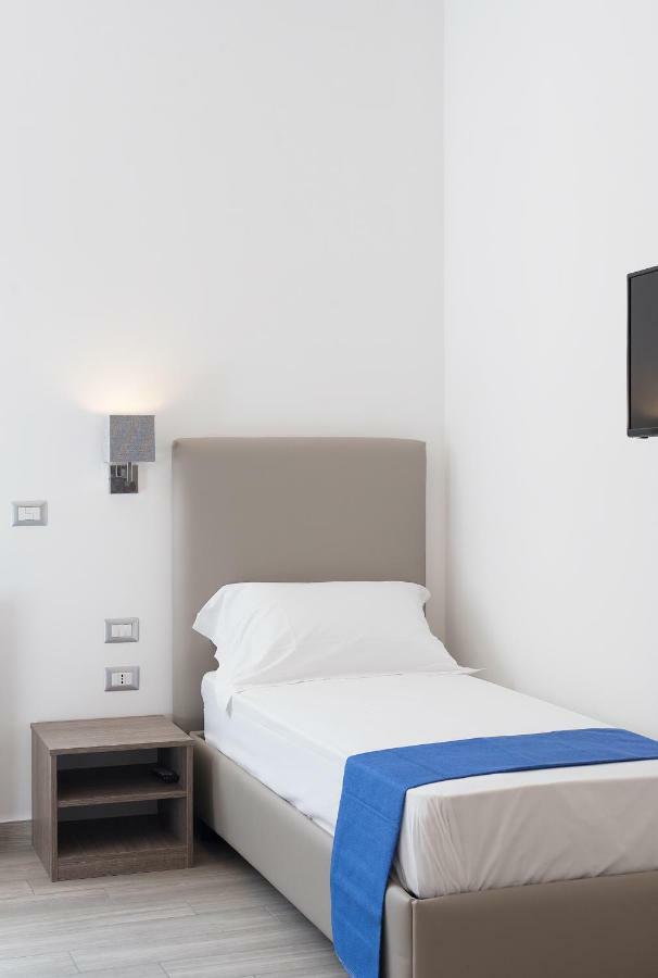 B&B Toledo One Naples Extérieur photo